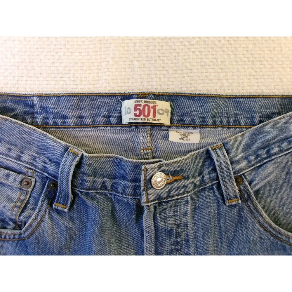 Levi's Mens 36x30 501‎ Original Straight Leg Jeans Medium Wash Button Fly Denim